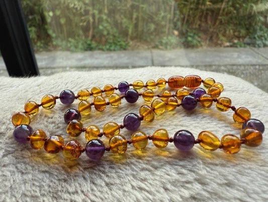 AMETHYST AND AMBER Teething Necklace