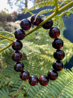 Load image into Gallery viewer, Cherry Amber Men&#39;s Bracelet
