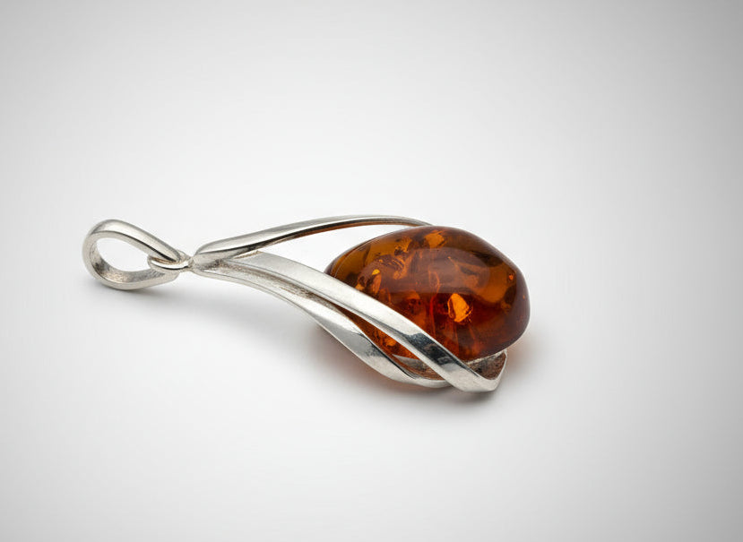 Golden Glow Amber Pendant