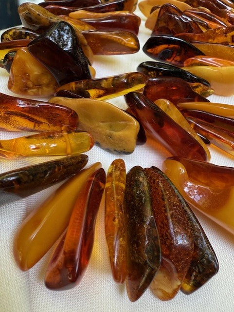 Organic Amber Chip Necklace