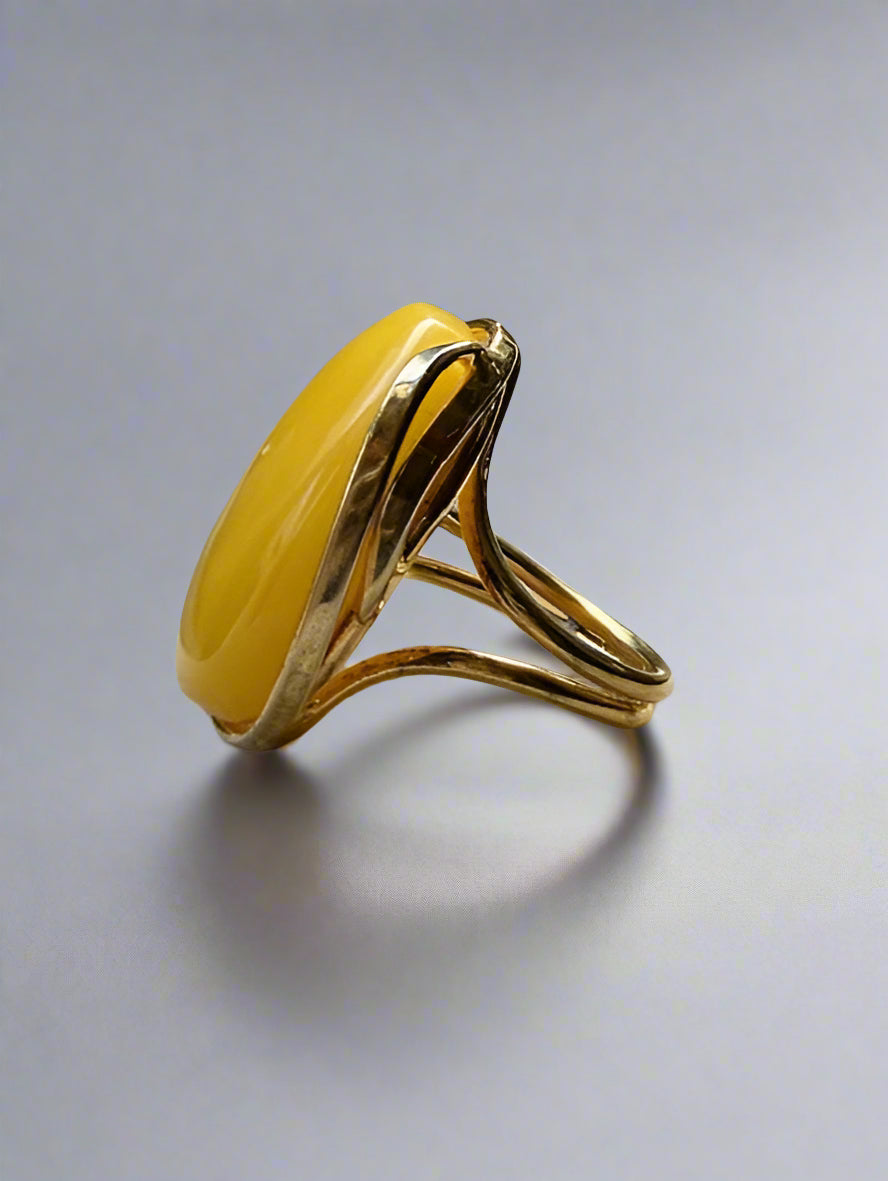 Milky Amber Ring