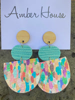 Load image into Gallery viewer, Dangle Earrings - Amber House 
