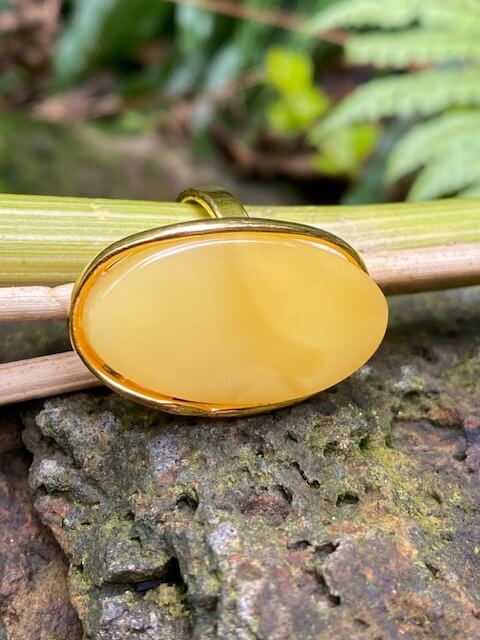 Gold Milky Amber Ring