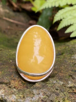 Load image into Gallery viewer, yellow amber unique ring
