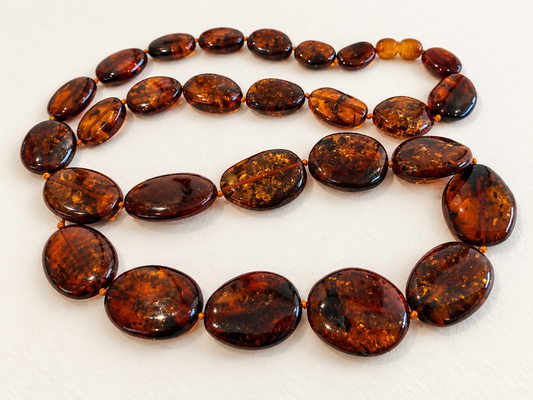 Oval Cognac Amber necklace
