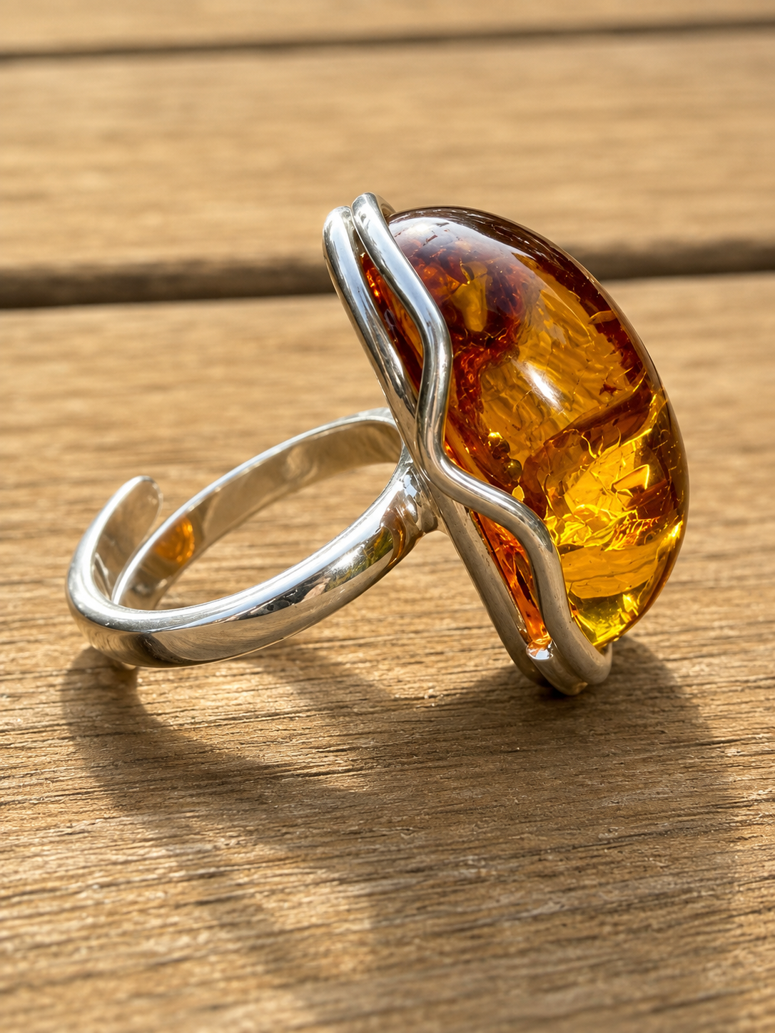 Stunning Baltic Amber Ring – Baltic amber ring detail – Amber House