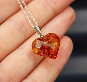 Tiny Heart Pendant