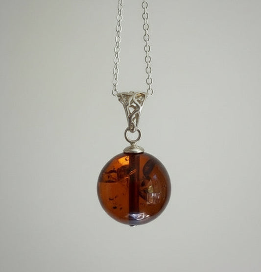 Amber Necklace / Pendant