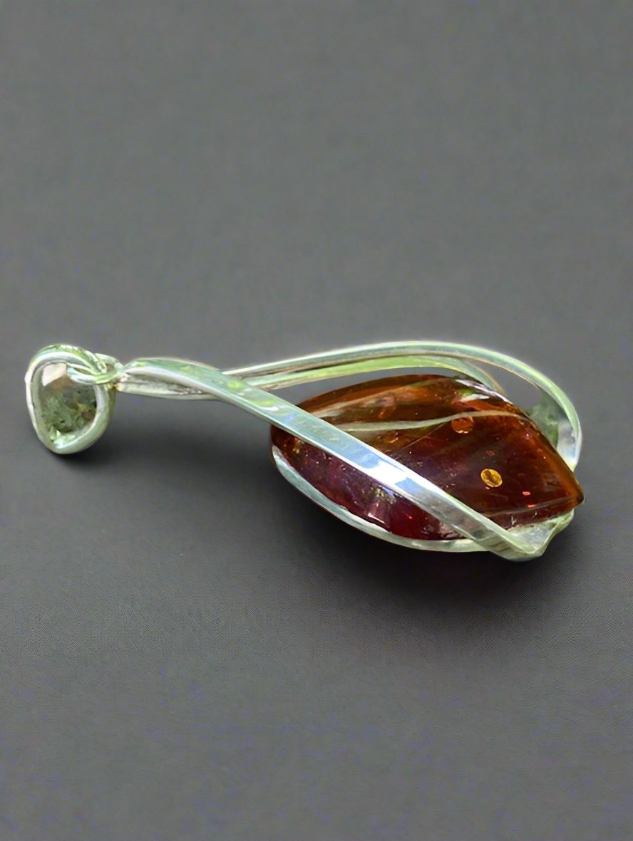 Golden Glow Amber Pendant