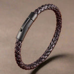 Load image into Gallery viewer, Men&#39;s leather rope bracelet
