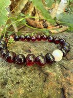 Load image into Gallery viewer, Cherry Amber and Pearl Bracelet
