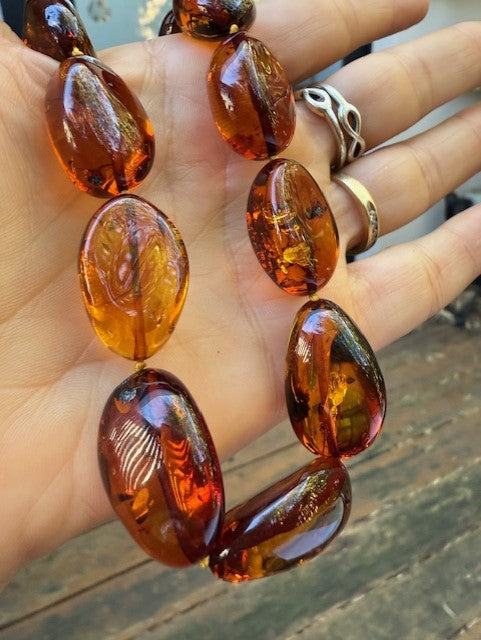 Oval Cognac Amber necklace