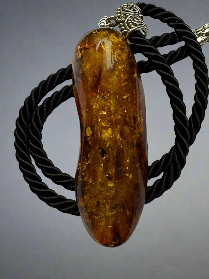 Amber Men's Pendant