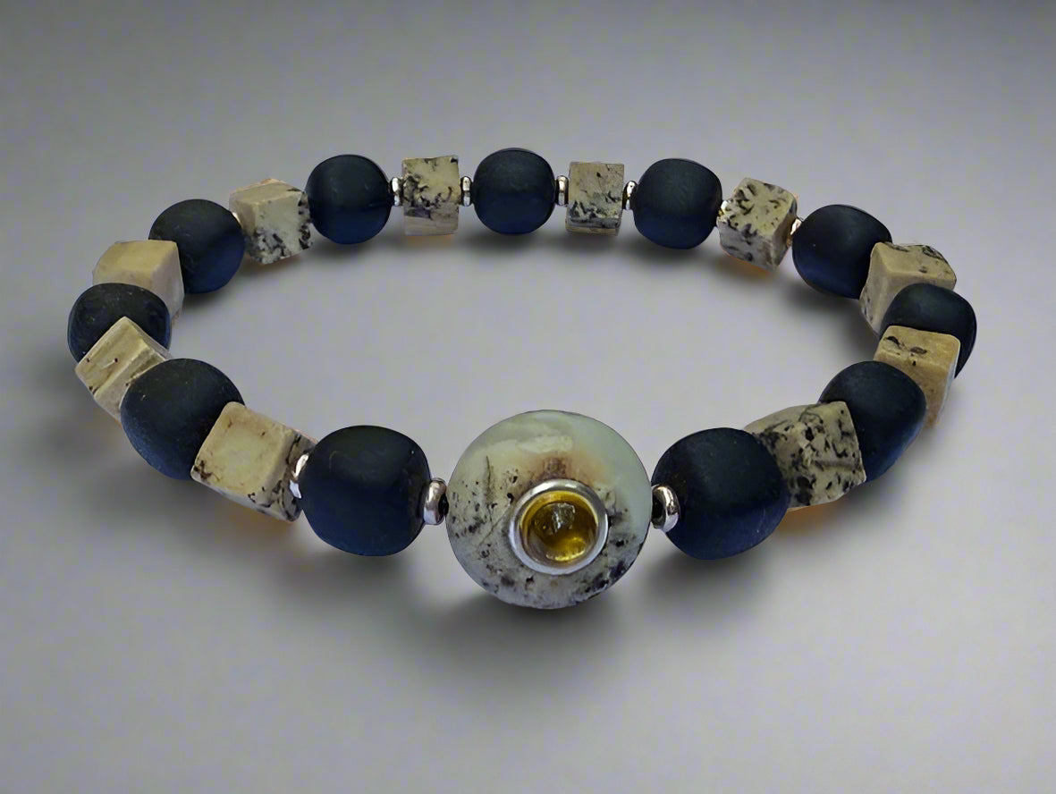 Men’s Amber Bracelet – Raw Strength, Natural Charm
