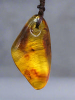 Load image into Gallery viewer, Stunning Amber Stone Necklace
