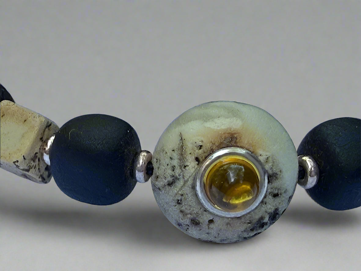 Men’s Amber Bracelet – Raw Strength, Natural Charm