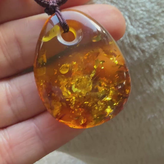 amber pendant video 