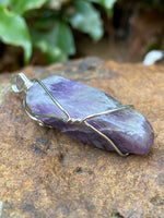 Load image into Gallery viewer, Stunning raw Amethyst Pendant
