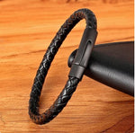 Load image into Gallery viewer, Classy Leather Men&#39;s Bracelet
