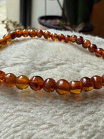 Load image into Gallery viewer, Small Beads Amber Bracelet

