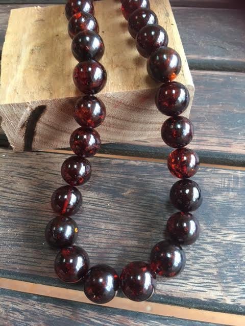 Cherry hotsell amber necklace
