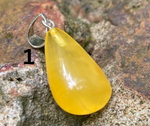Load image into Gallery viewer, Small Milky Amber pendant - Amber House 
