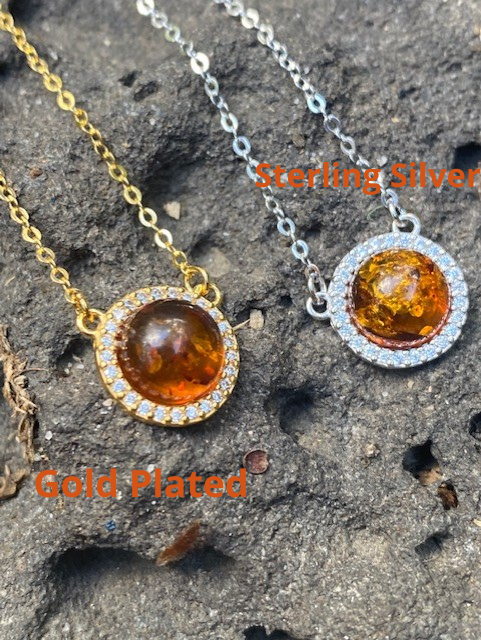 Minimalist Amber Necklace - Amber House 