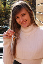 Load image into Gallery viewer, Pyramid shape amber Pendant - Amber House 
