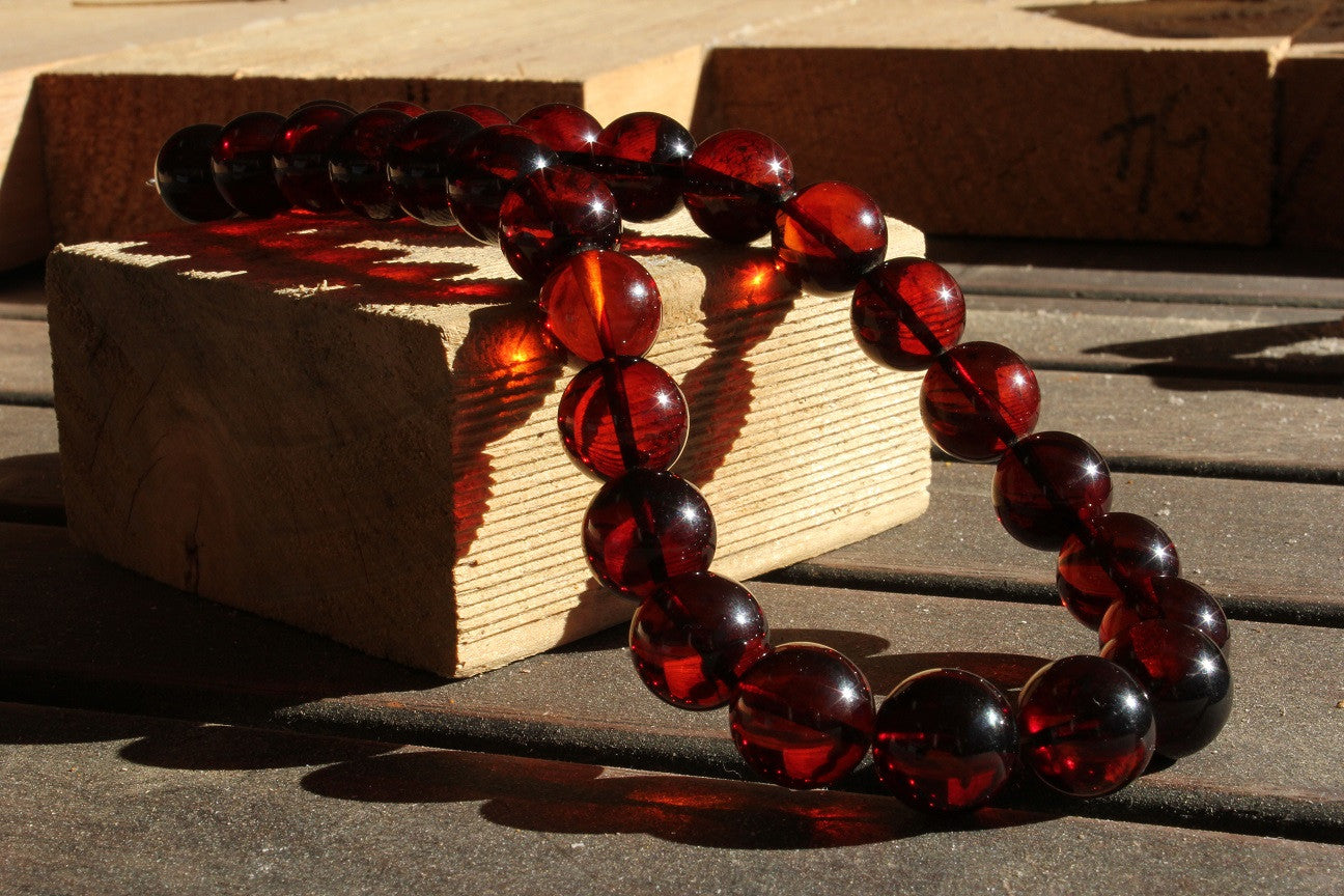 Cherry Amber Necklace 16 mm - Amber House 