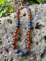 Load image into Gallery viewer, Diffuser necklace with Amber for babies - Amber House 
