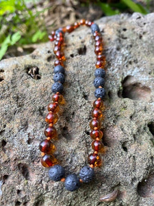 Diffuser necklace with Amber for babies - Amber House 