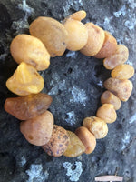 Load image into Gallery viewer, Amber drop bracelet with skin - Amber House 

