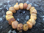 Load image into Gallery viewer, Amber drop bracelet with skin - Amber House 
