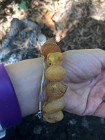 Load image into Gallery viewer, Amber drop bracelet with skin - Amber House 
