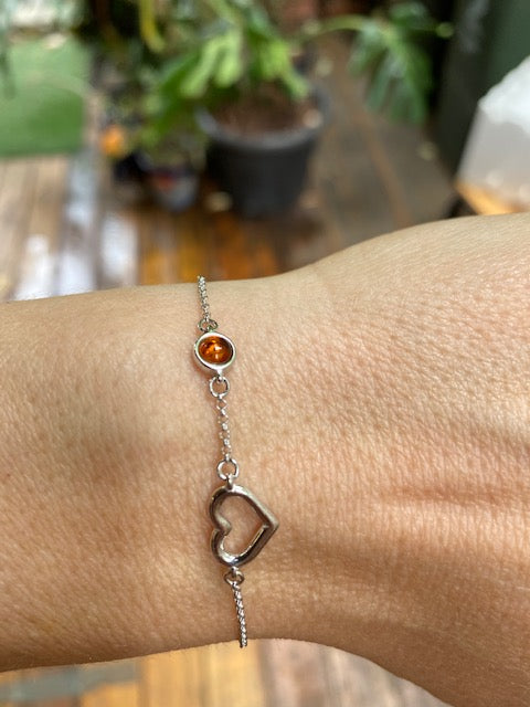 Amber Bracelet with a Heart symbol - Amber House 