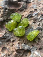 Load image into Gallery viewer, Cherry Amber with Peridot - Amber House 
